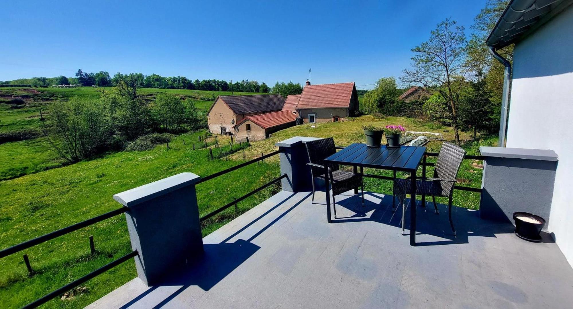 Maison Du Grand Moulin Saint-Aubin-en-Charollais エクステリア 写真